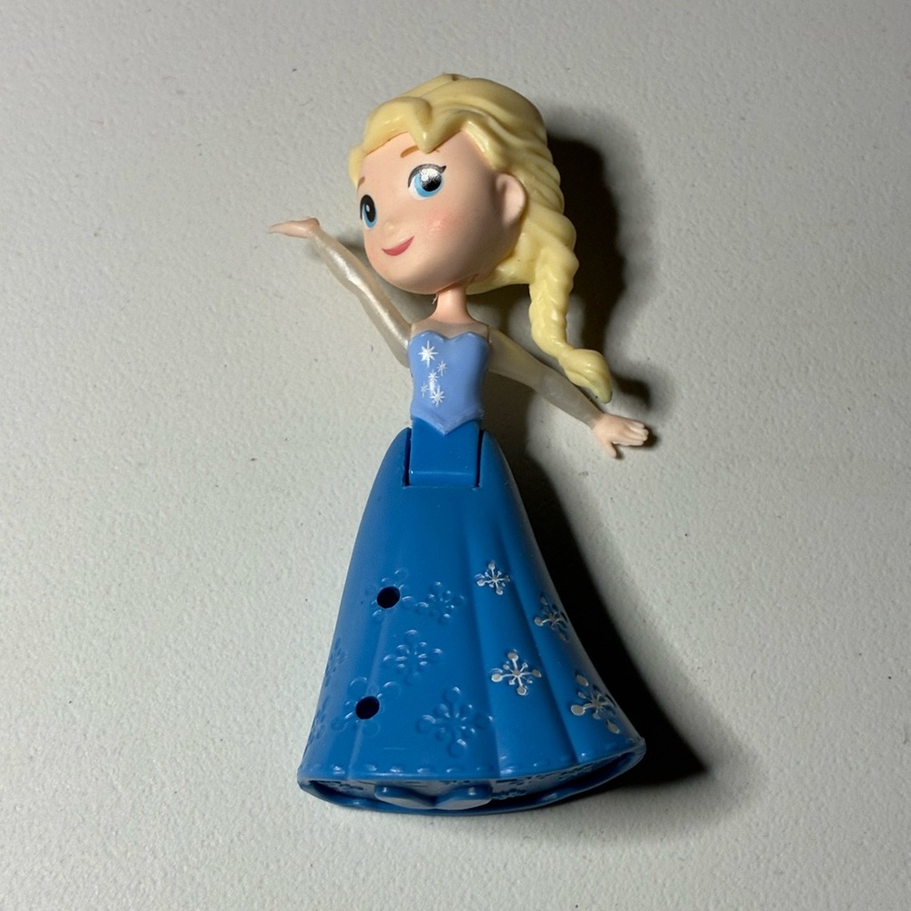 Disney frozen Elsa figure